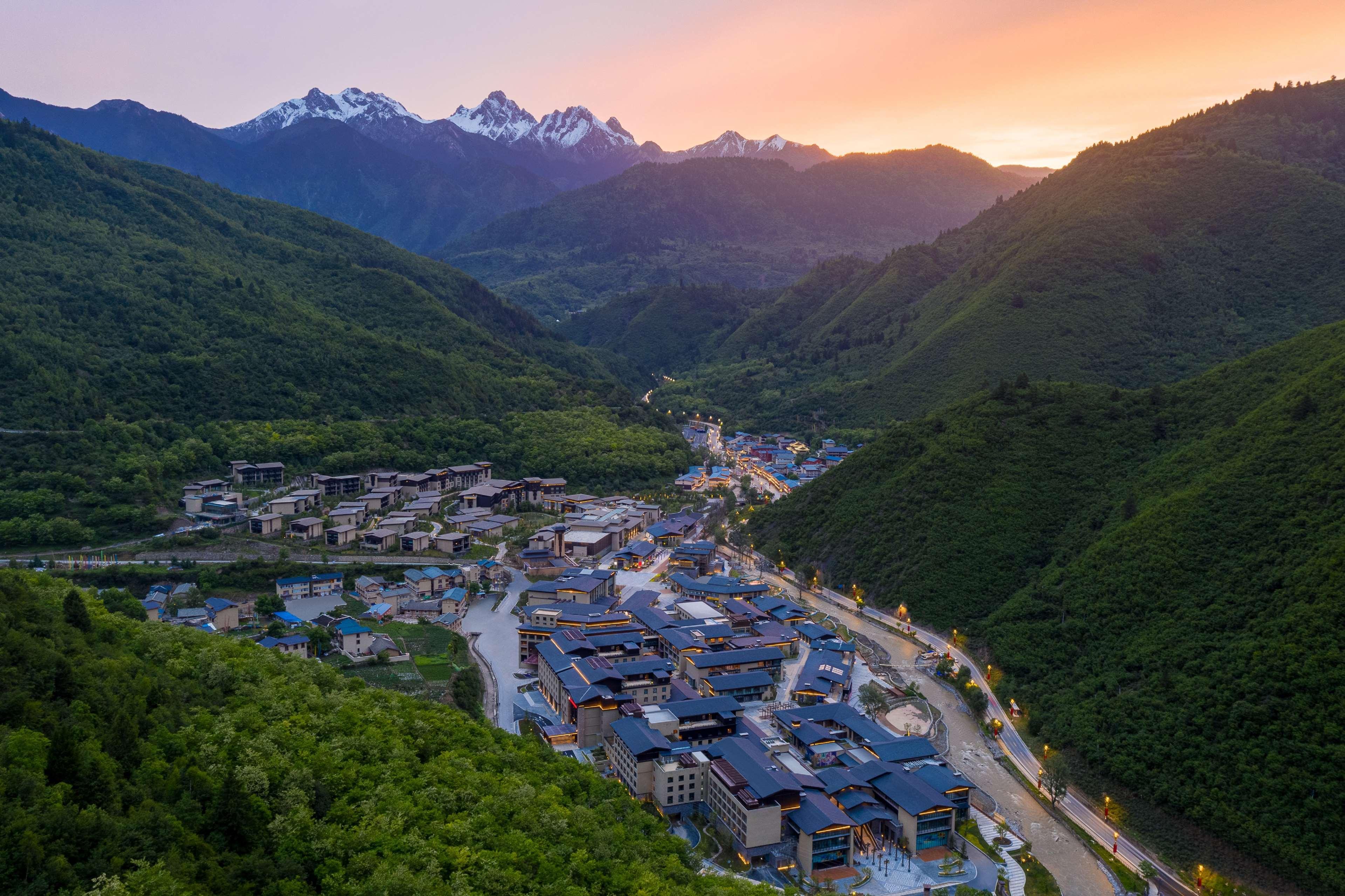 Hilton Jiuzhaigou Resort Zhangzha Town Eksteriør bilde